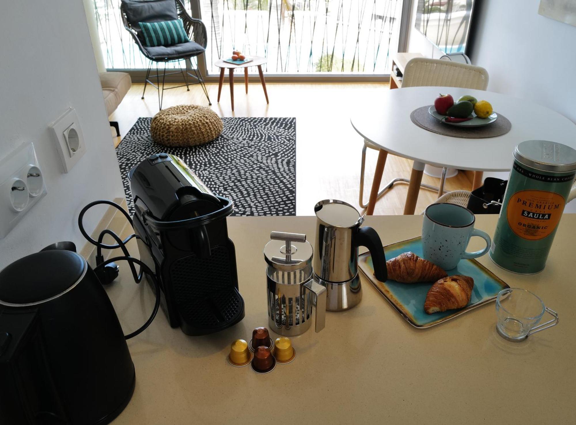 Feel Good Ferienapartment Mit Meerblick Und Pool Apartment
